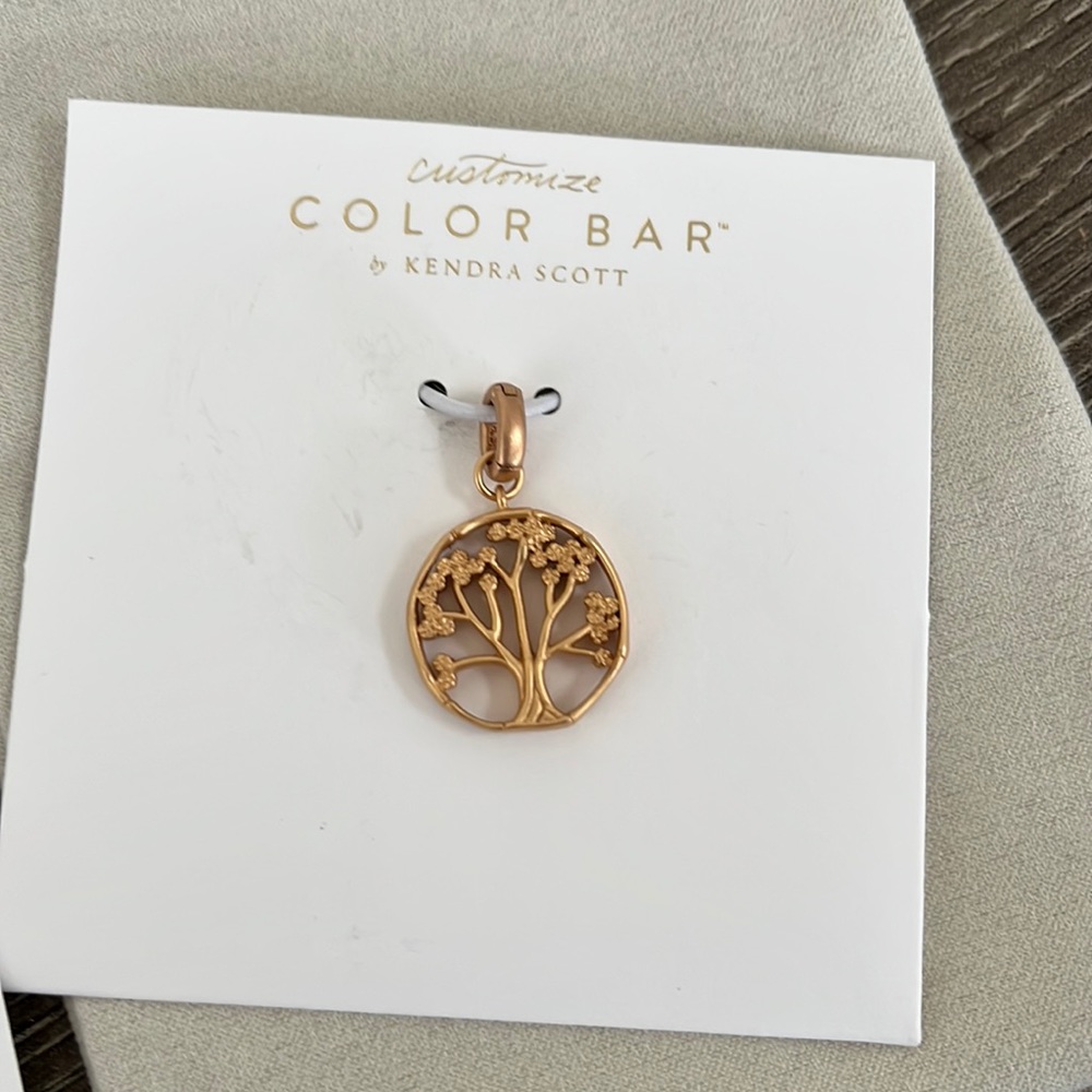 NWT Kendra Scott Cherry Blossom Charm- Rose gold